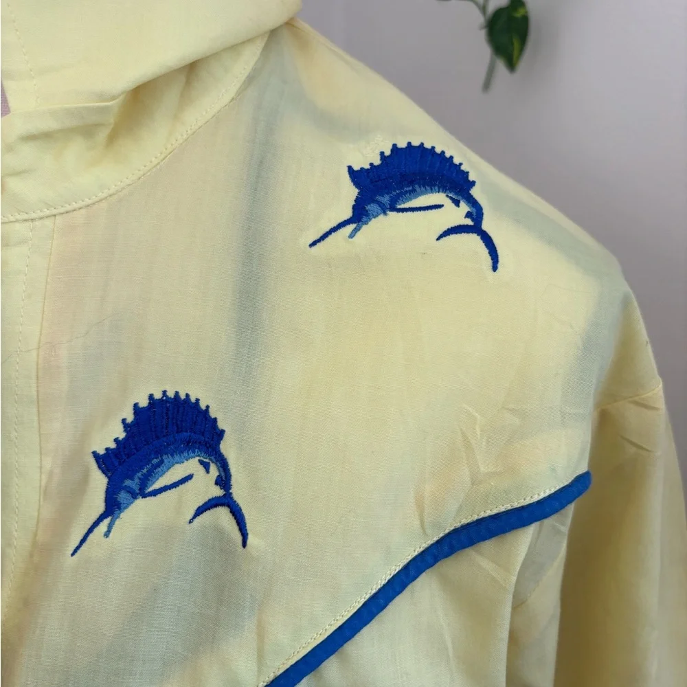 Vintage-Inspired Yellow Western Embroidered Blouse - Picture 2 of 7
